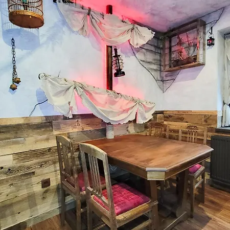 Le Repaire Des Pirates Insolite - 10 Min De Colmar