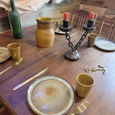 Chez Les Pirates Charme & Confort A 10 Min De Colmar דירה