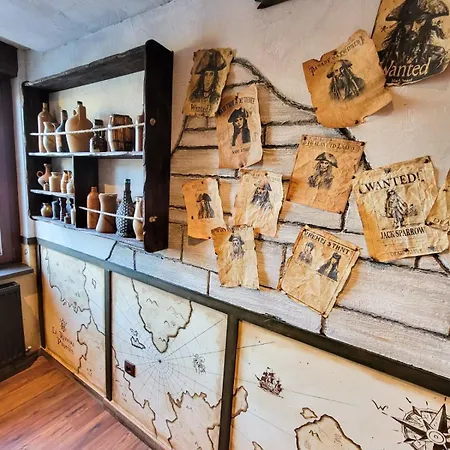 Apartment Le Repaire Des Pirates Sejour Insolite - 10 Min De Colmar Sainte-Croix-en-Plaine
